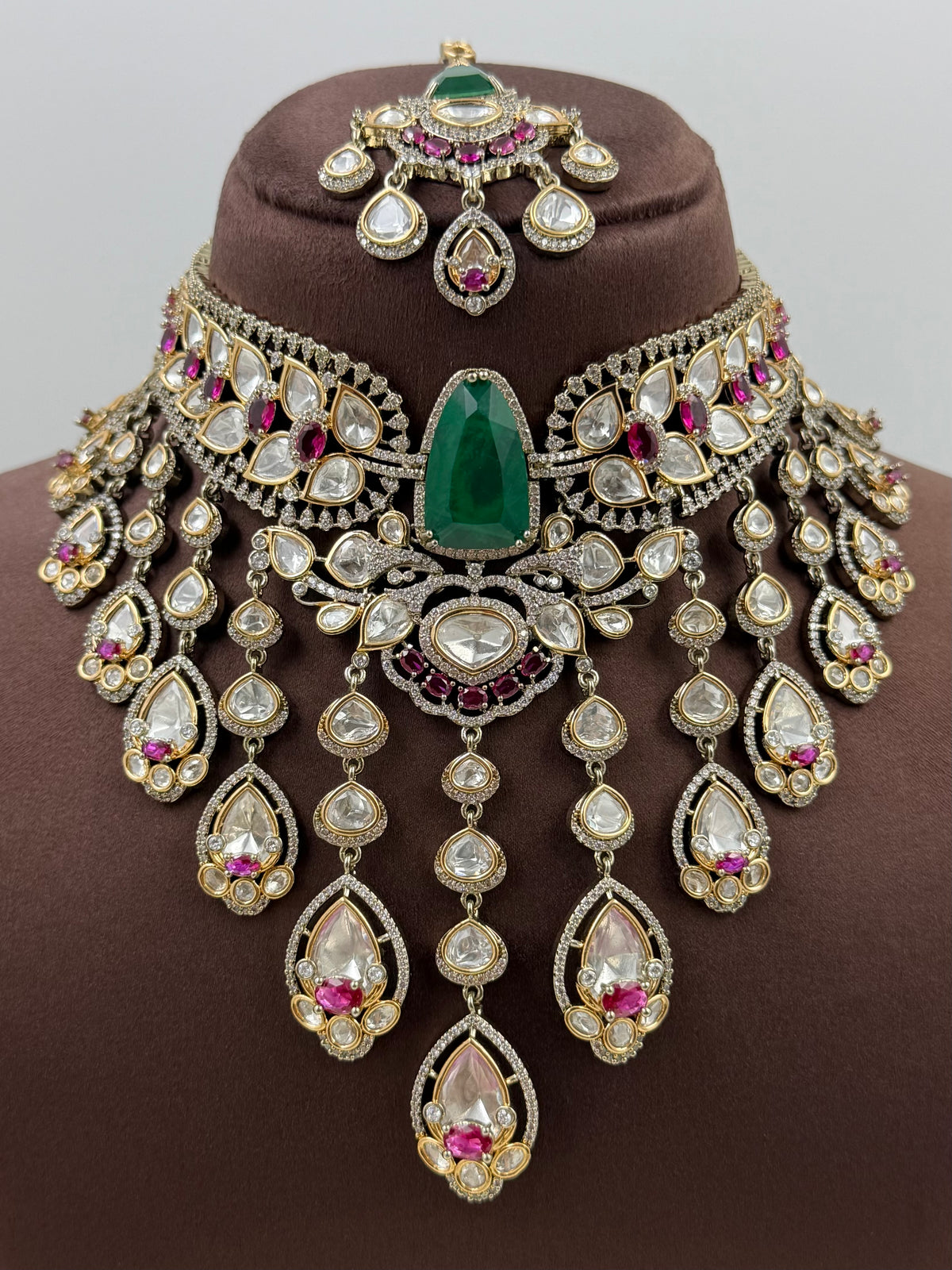 Anushka Premium Victorian Choker Necklace Set