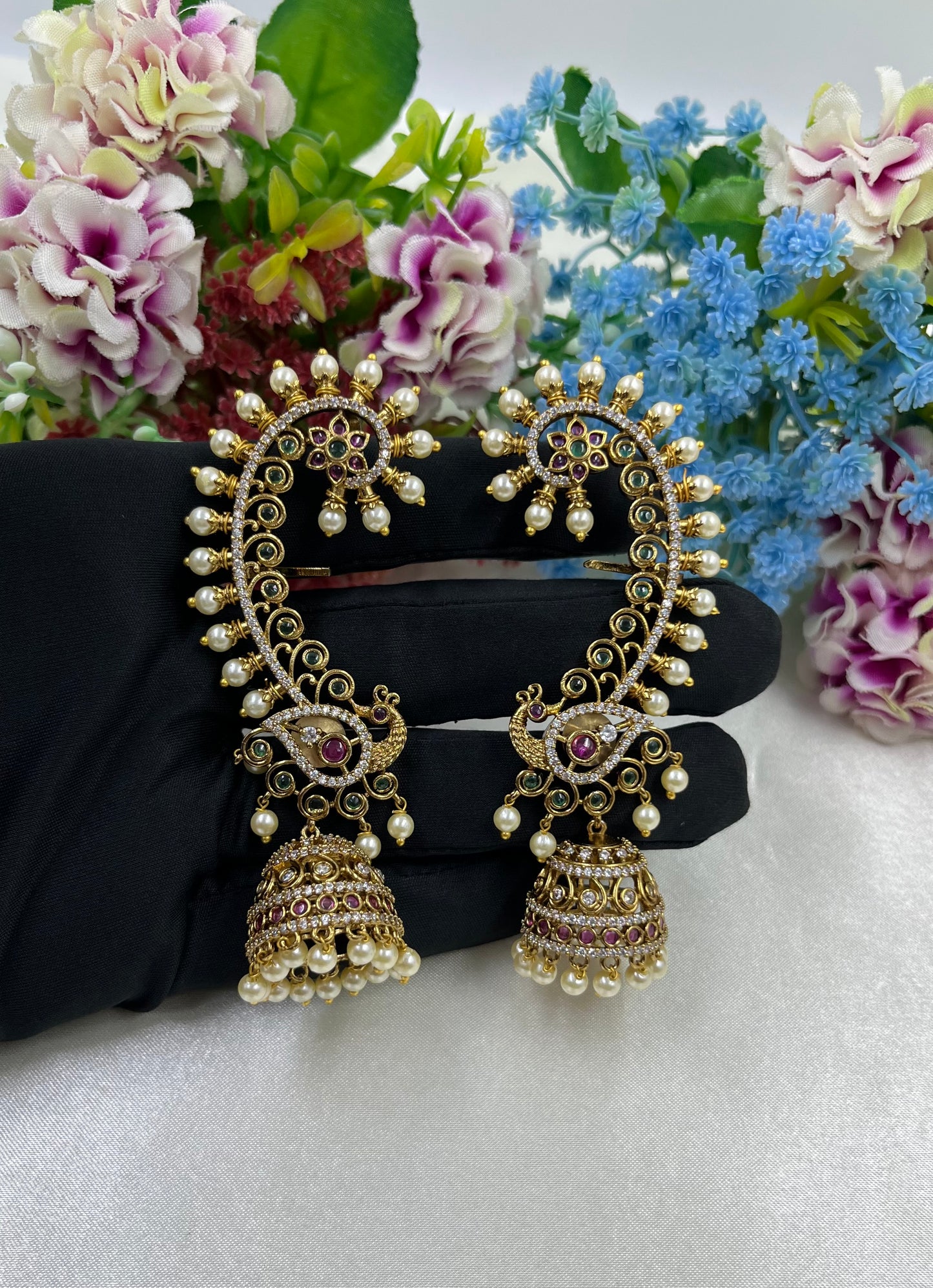 Jaanvi Traditional Earcuff
