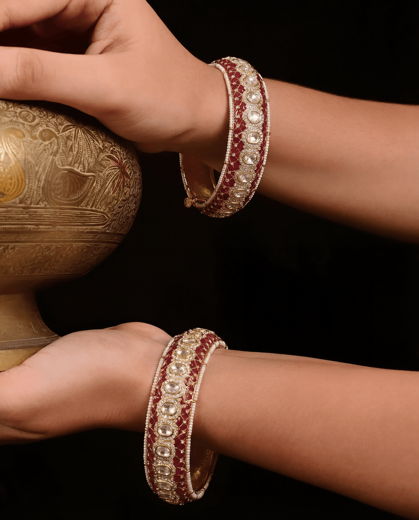 Sitara Moissanite Kundan Bangles [Openable]