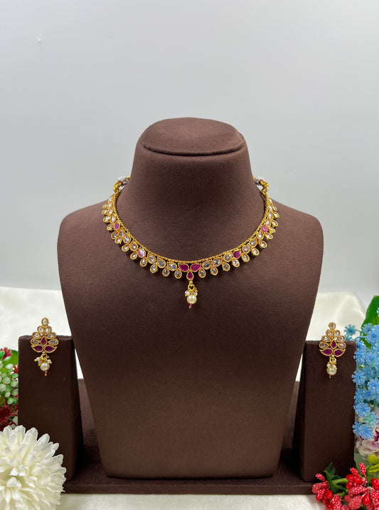 Malati Delicate Traditional Necklace