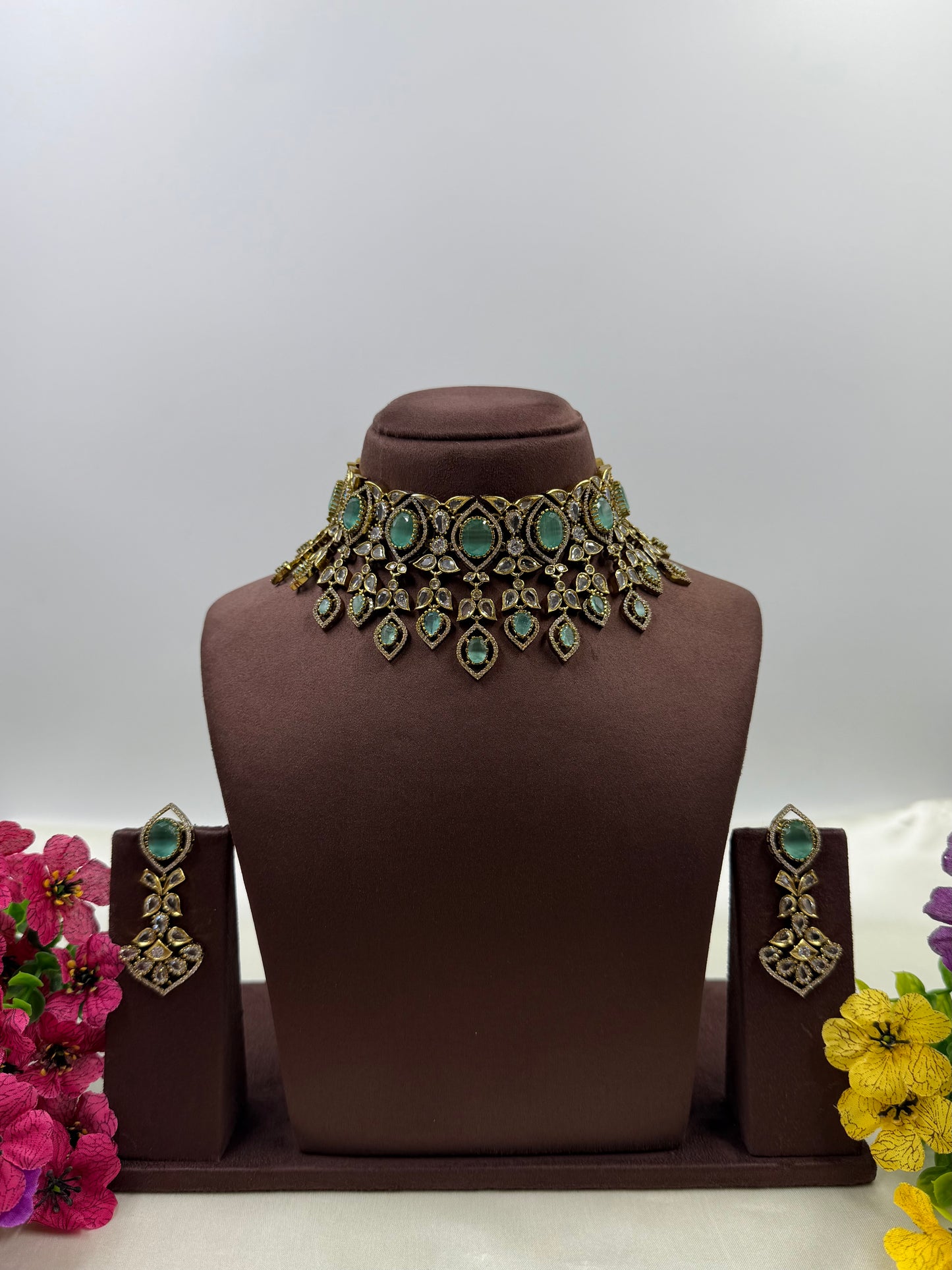 Vaishnavi Victorian Choker Necklace