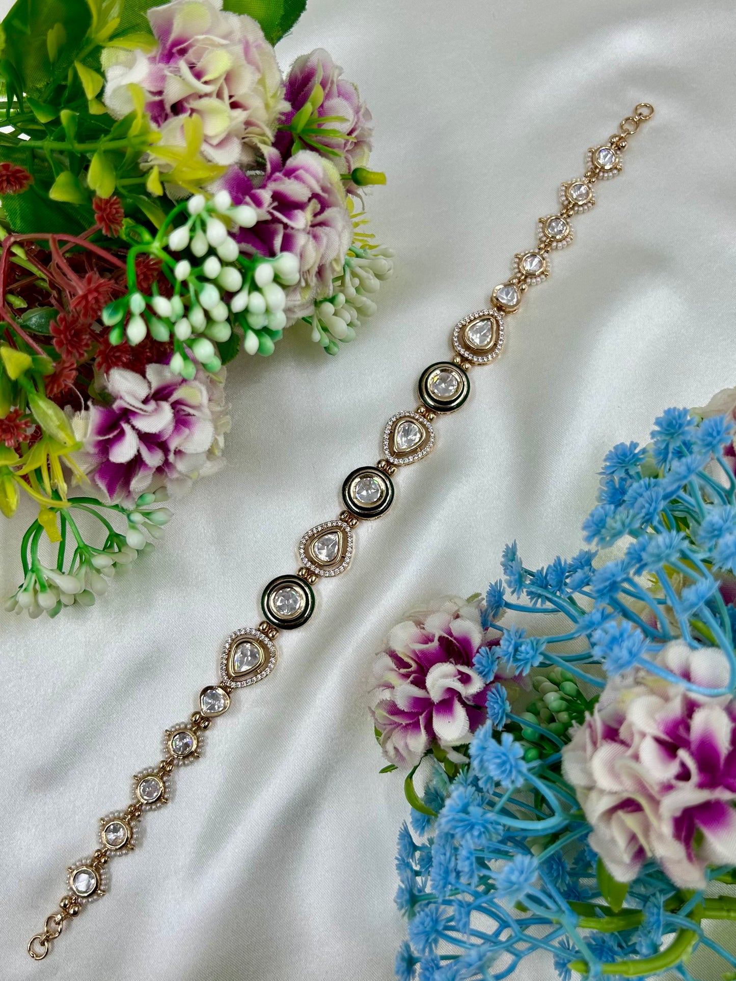 Maheshwari Moissanite Sheesh Patti