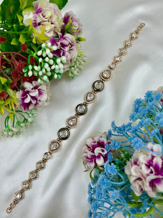 Maheshwari Moissanite Sheesh Patti