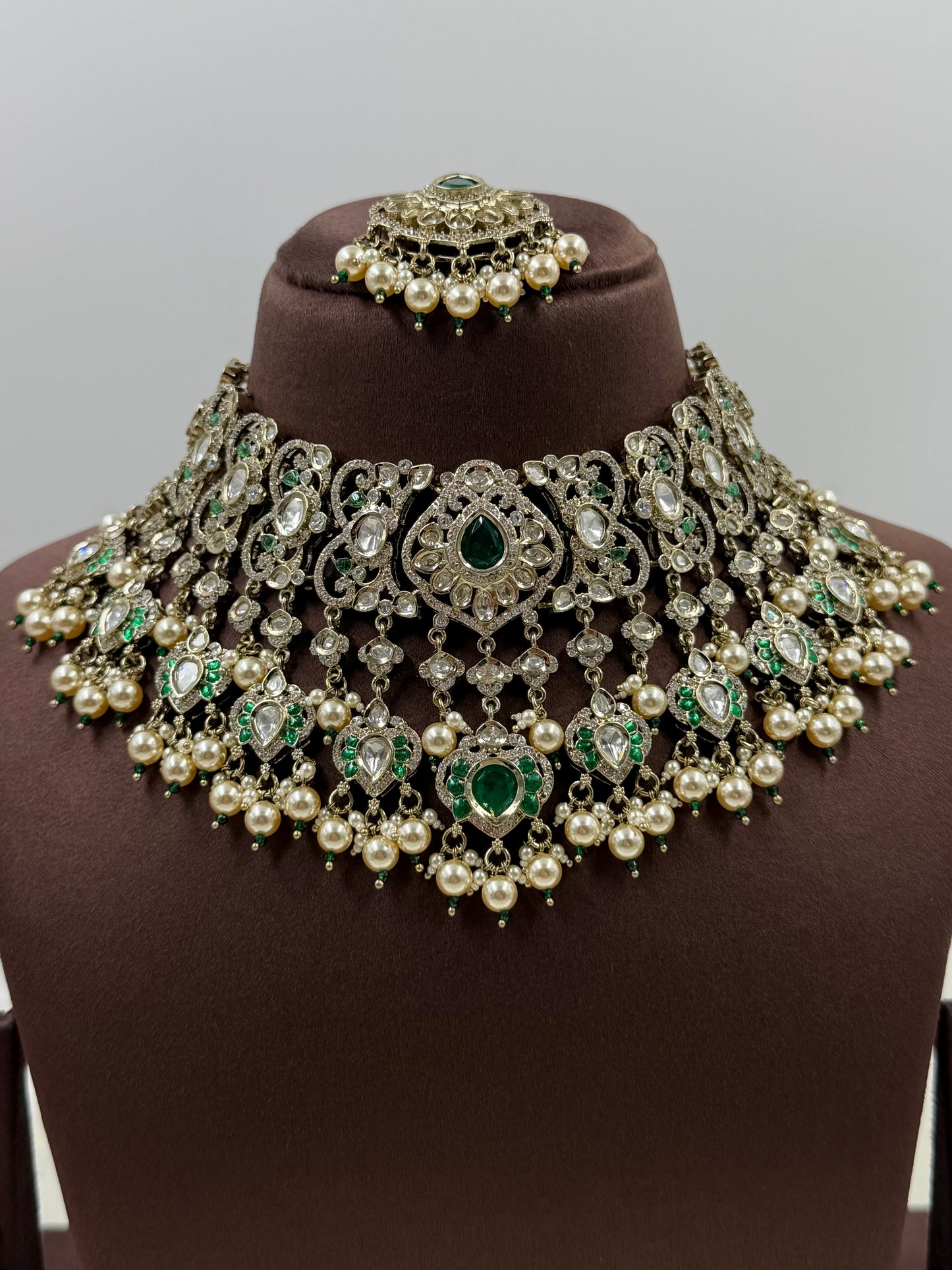 Prapti Premium Moissanite Victorian Choker Set