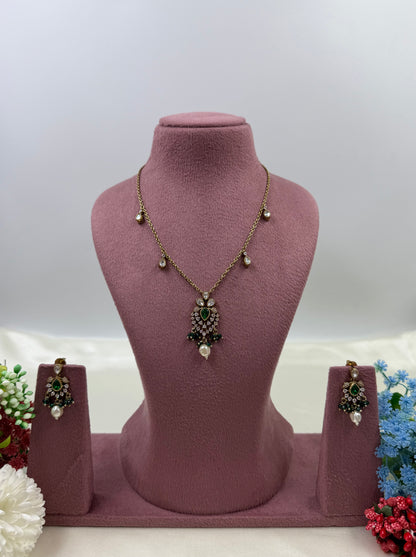 Rashmi Victorian Chain Pendent Necklace