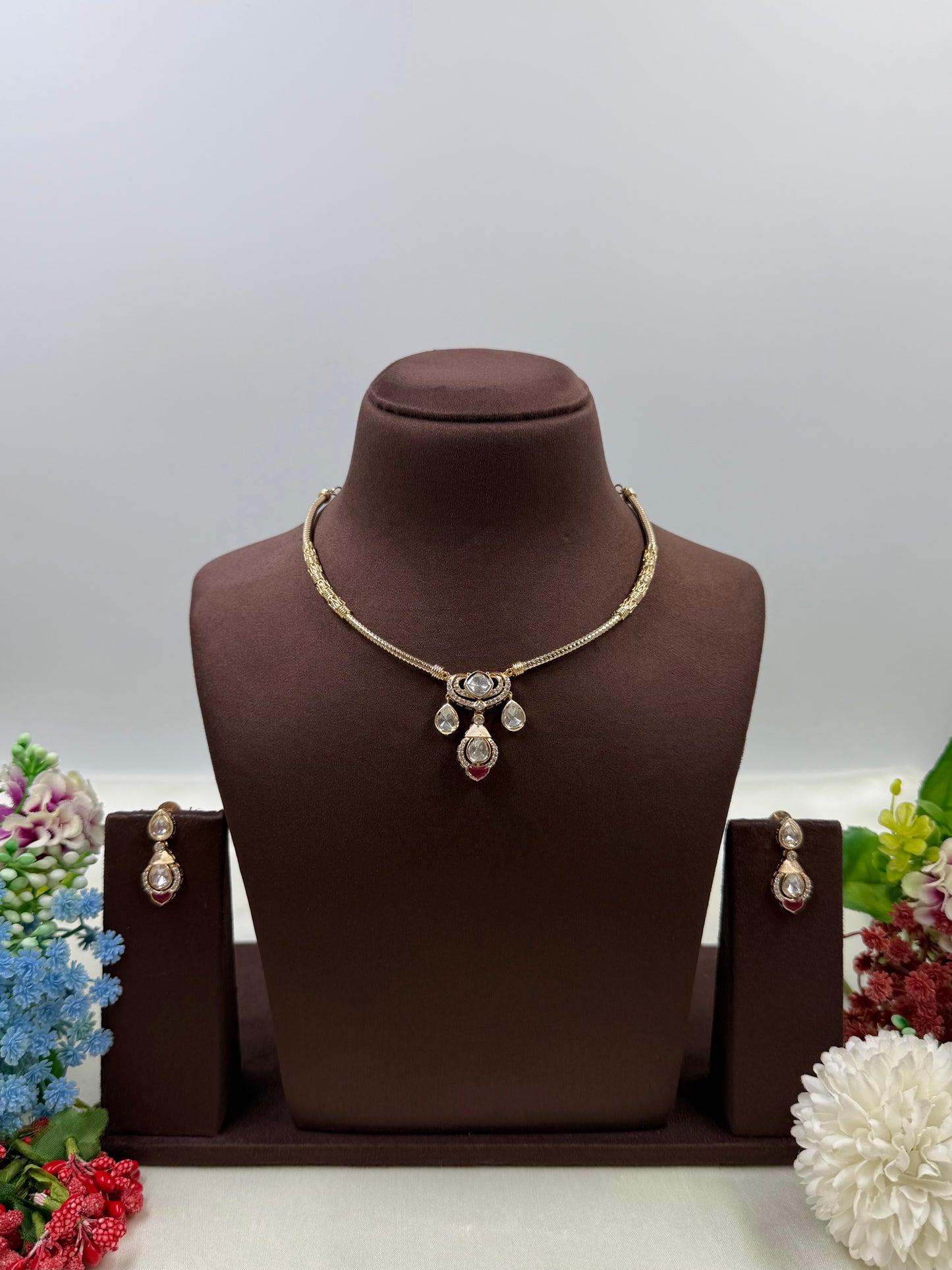 Nora Moissanite Hasli Necklace