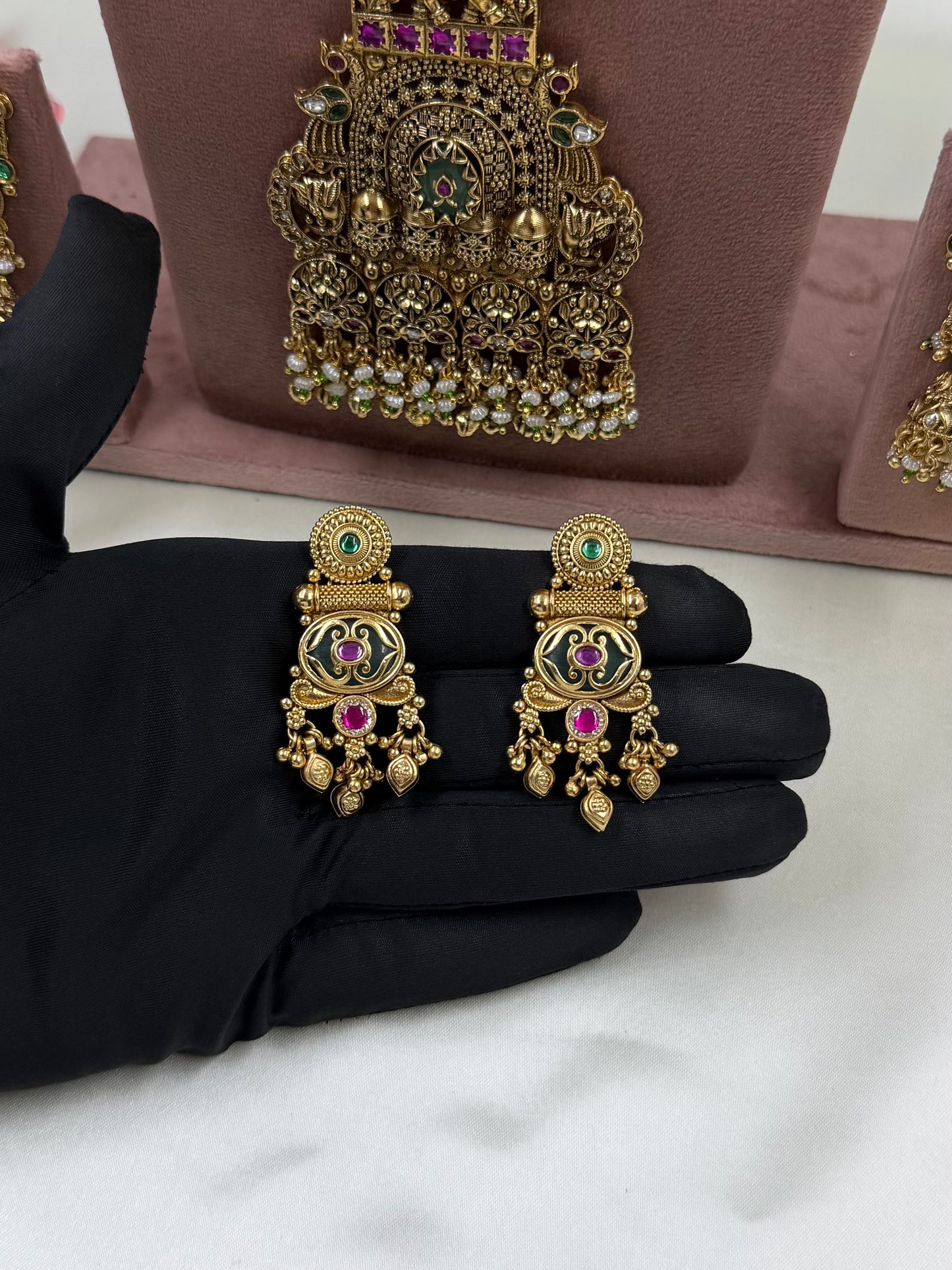Ankita Heritage Premium Combo Set