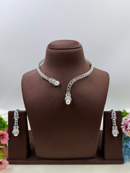 Leona American Diamond Necklace Set