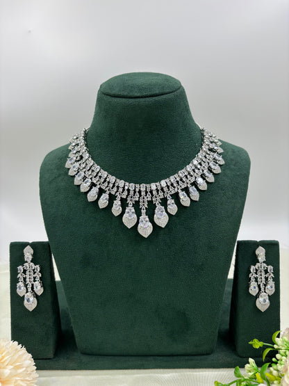 Viona V Shape American Necklace Set