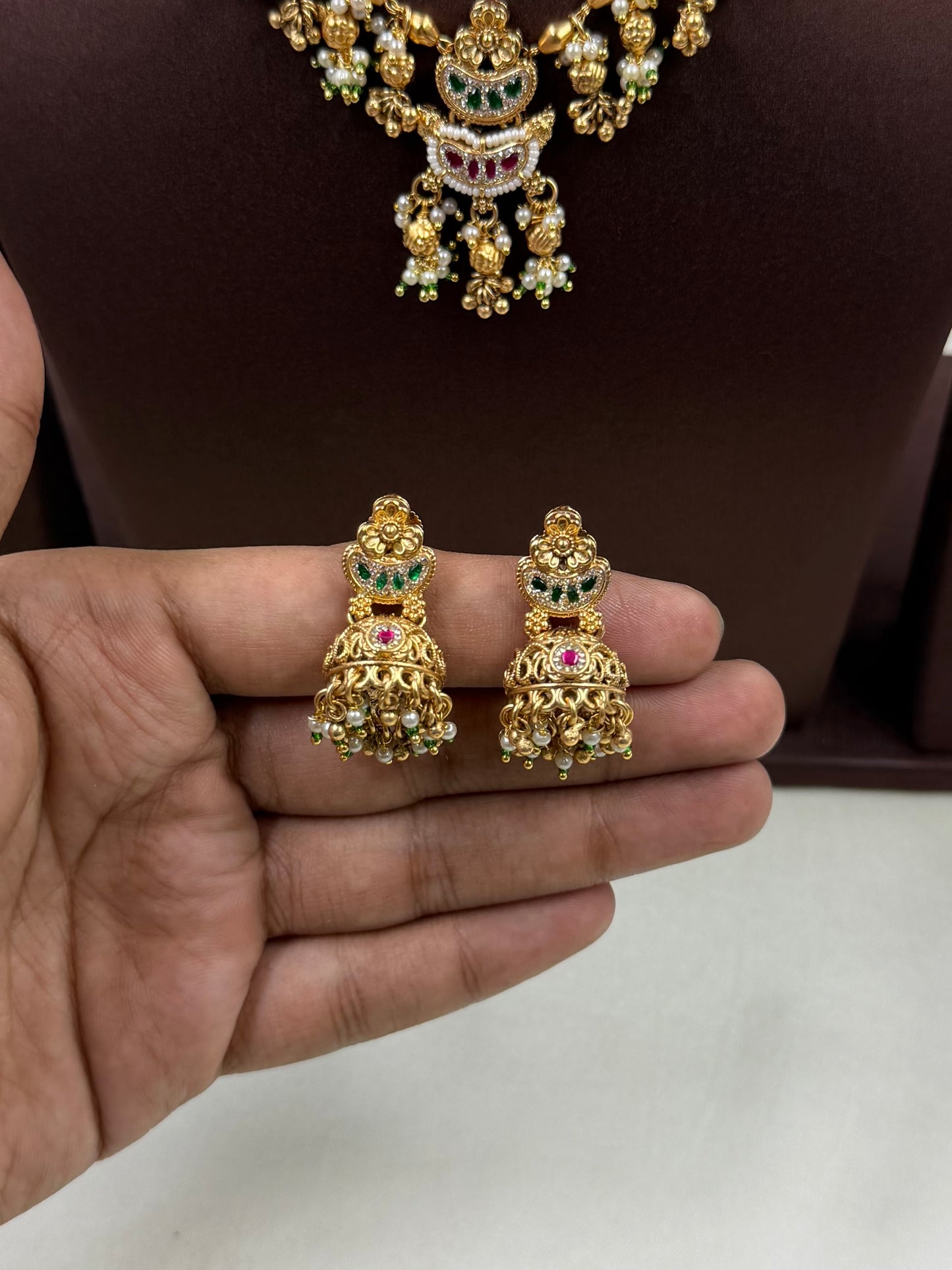 Meenal Chorski Necklace Set