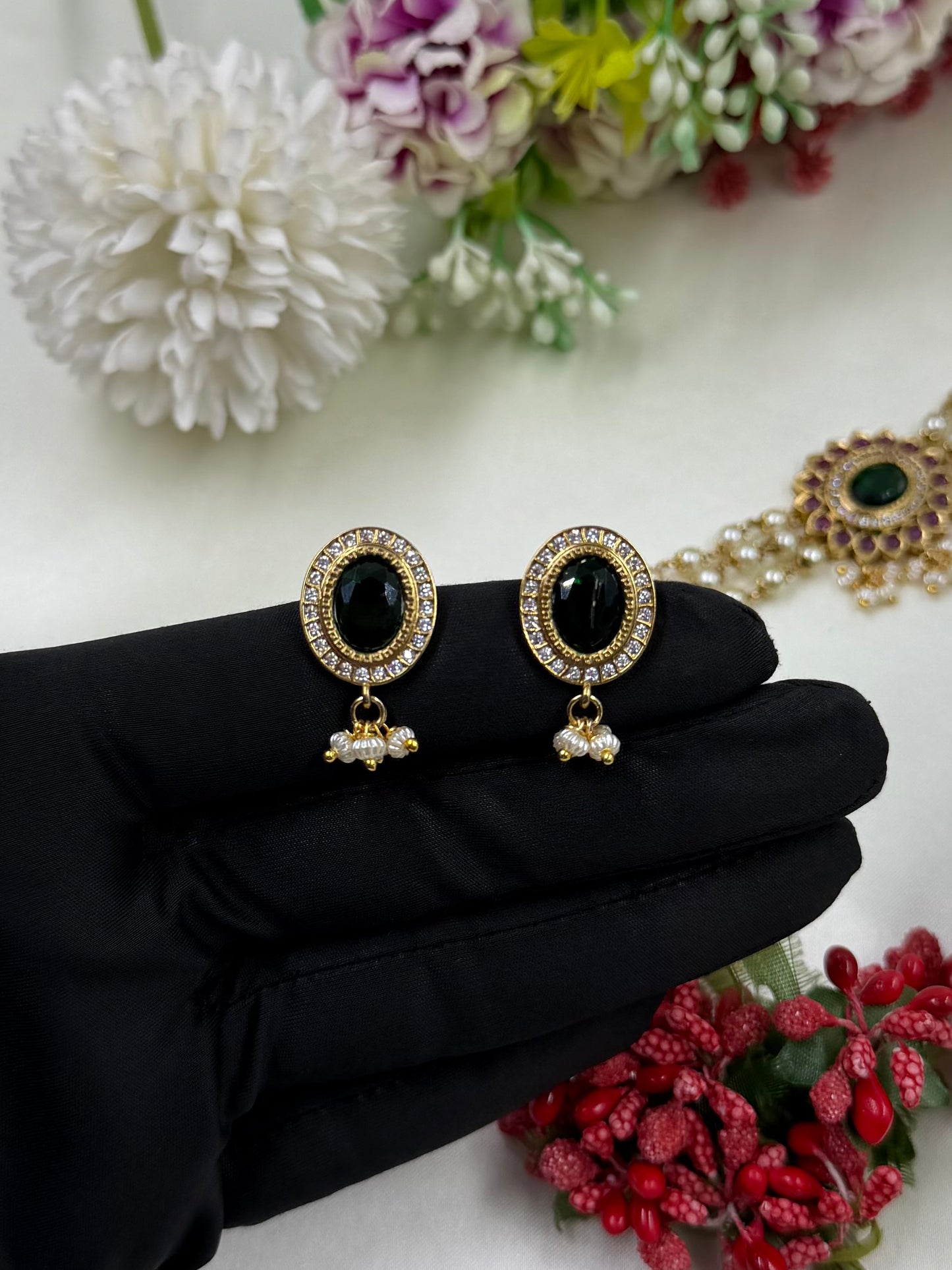 Ambika Victorian Traditional Choker