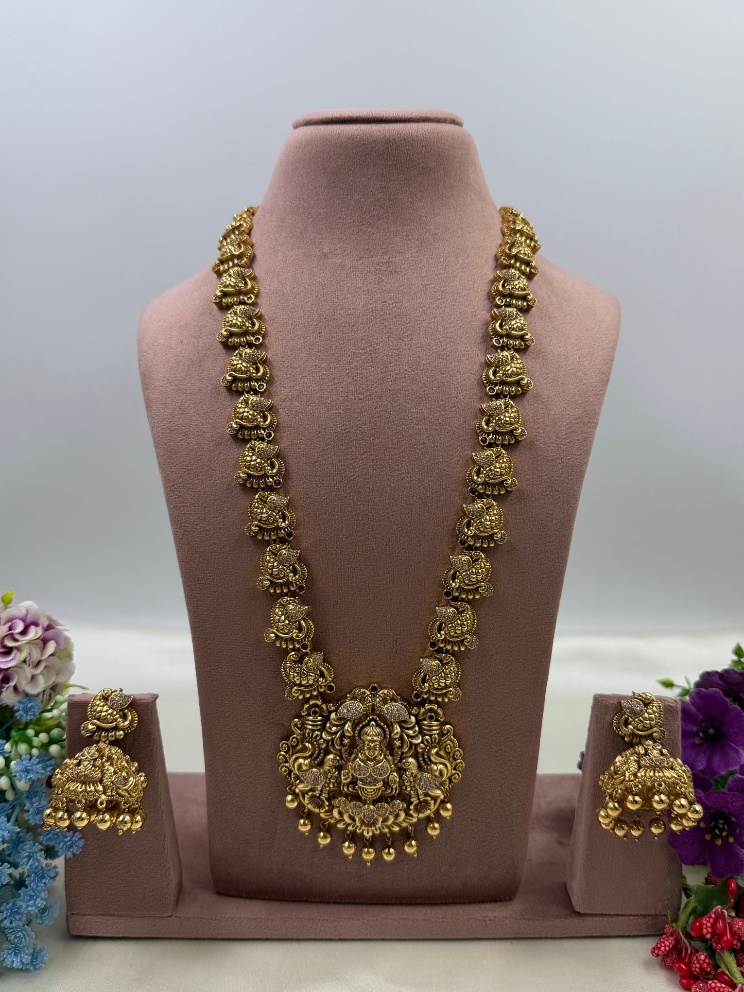 Avni South Indian Long Necklace Set
