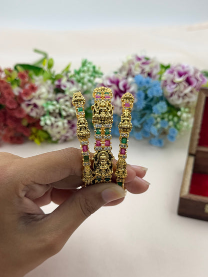 Dhanashree South Temple Bangles