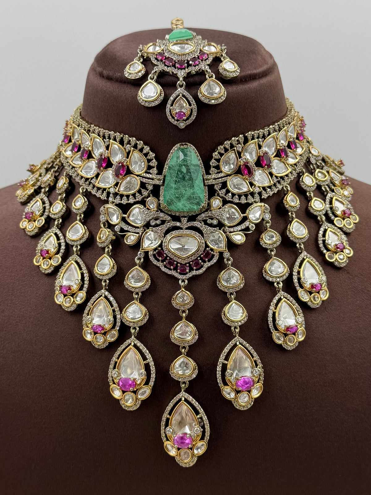 Anushka Premium Victorian Choker Necklace Set