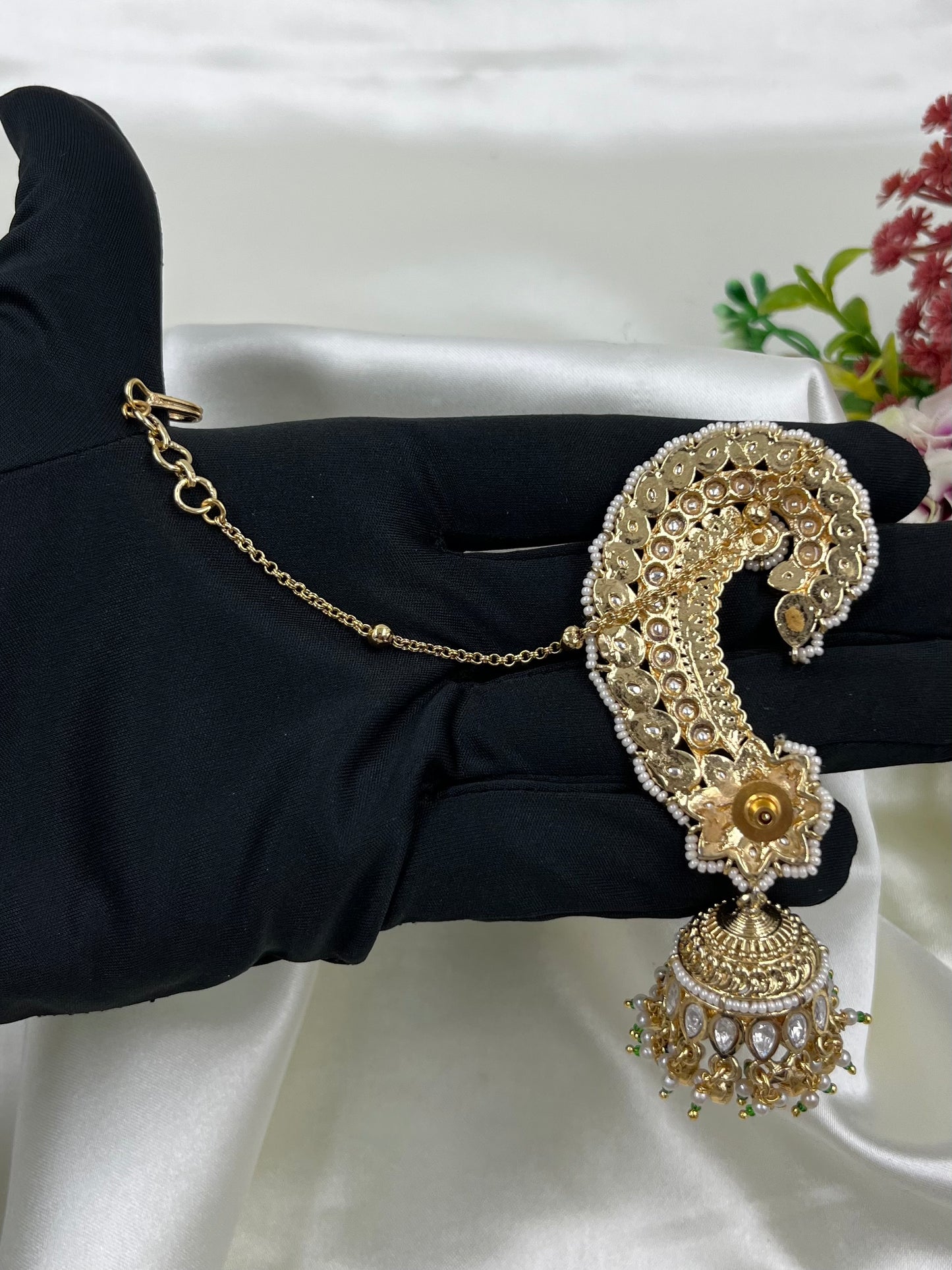 Tanu Traditional Earcuff