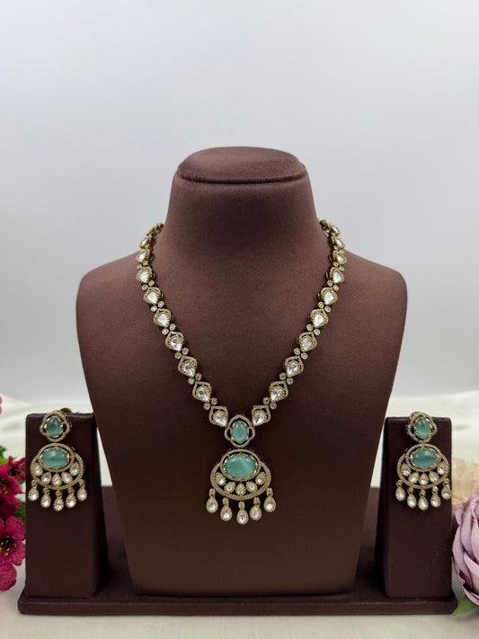 Samyukta Premium Victorian Necklace Set