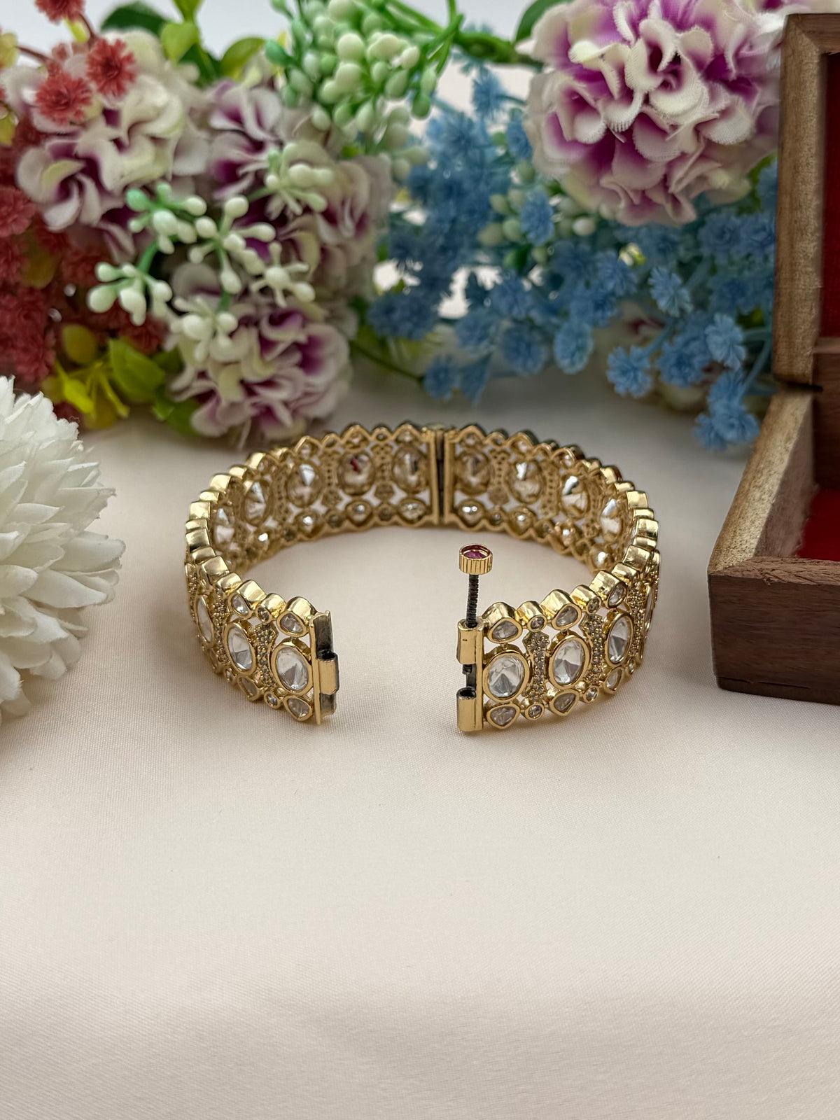 Chandni Moissanite Bangles (Openable)