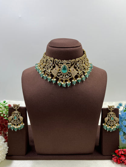 Heena Victorian Choker Necklace Set