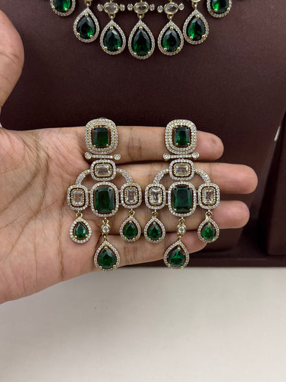 Tanvi Victorian Choker Necklace Set