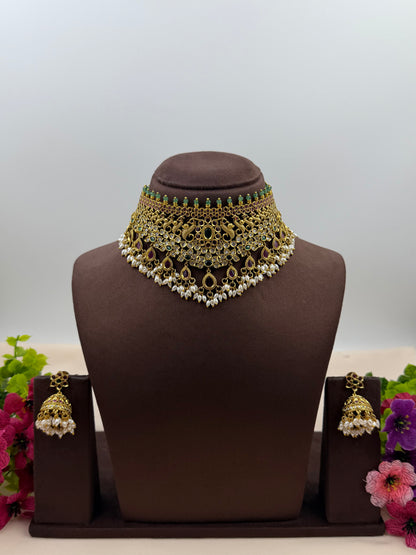 Sara Traditional Choker Necklace Set