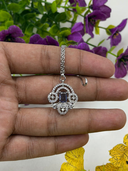 Sanjana American Diamond Mang Tika