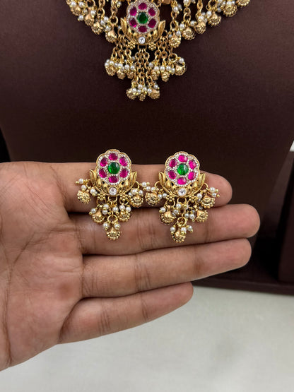 Naira Chorski Necklace Set