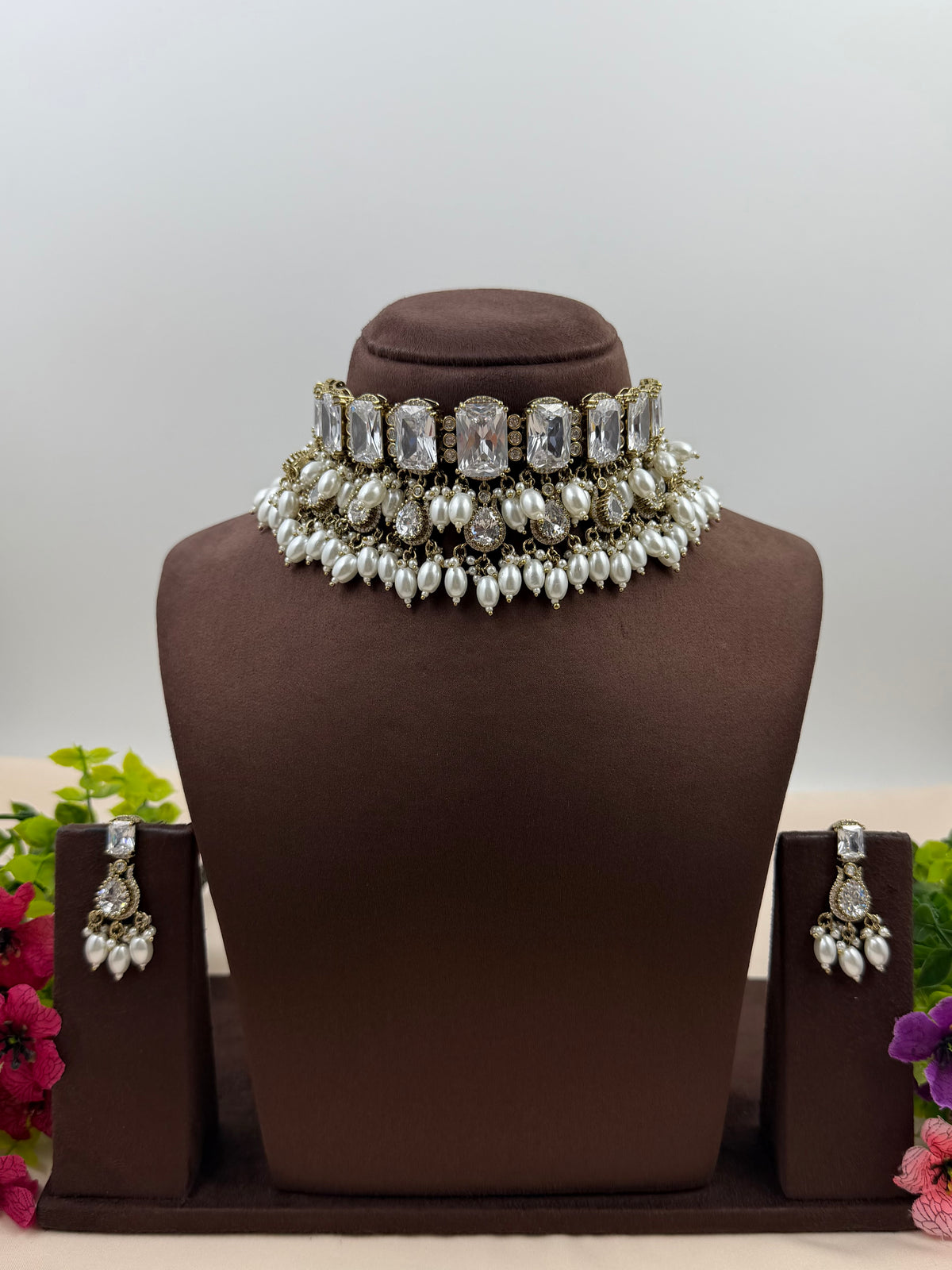 Rashi Victorian Choker Necklace Set