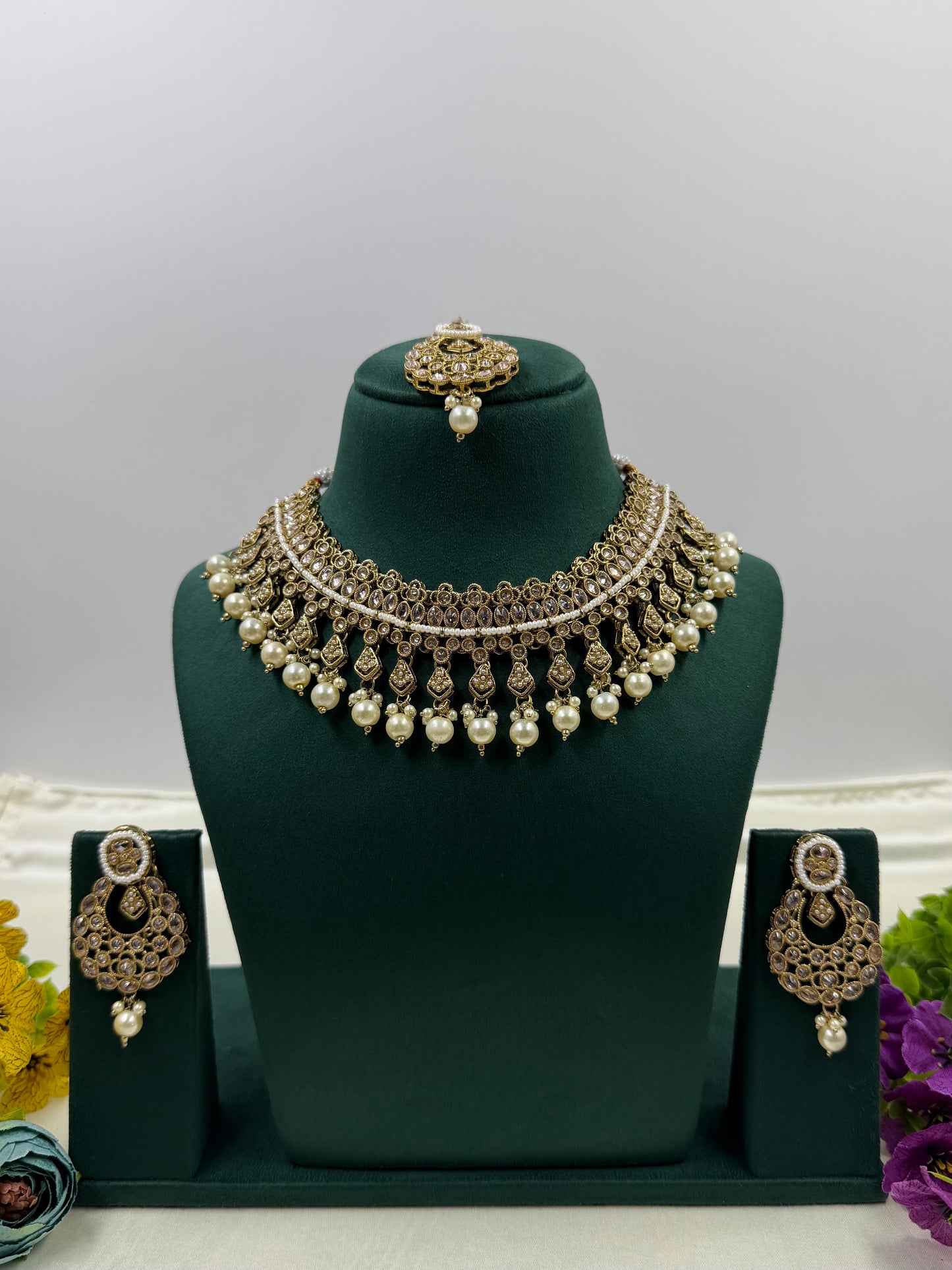 Dipti Traditional Necklace Set