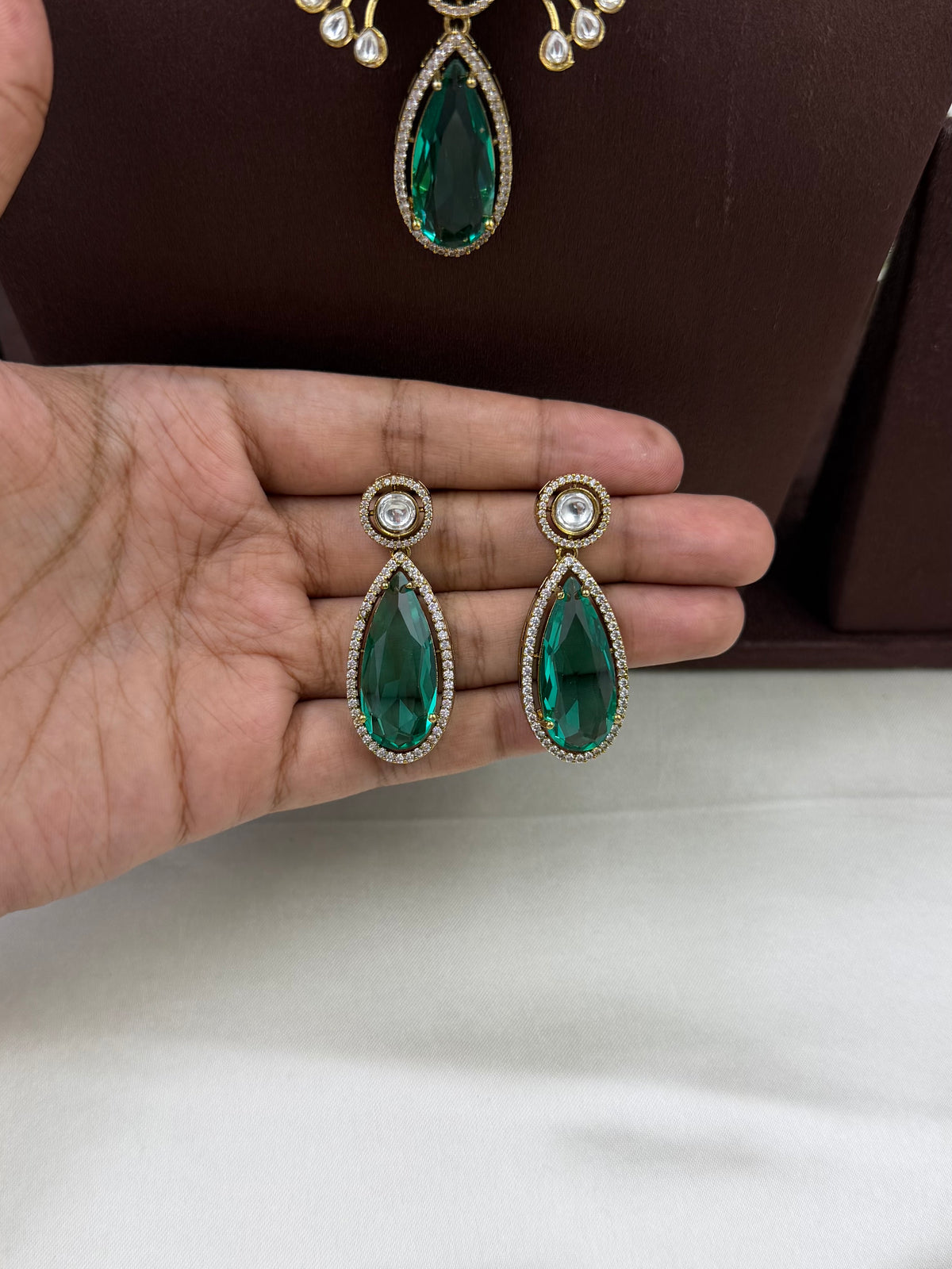 Ridhima Victorian Delicate Necklace Set