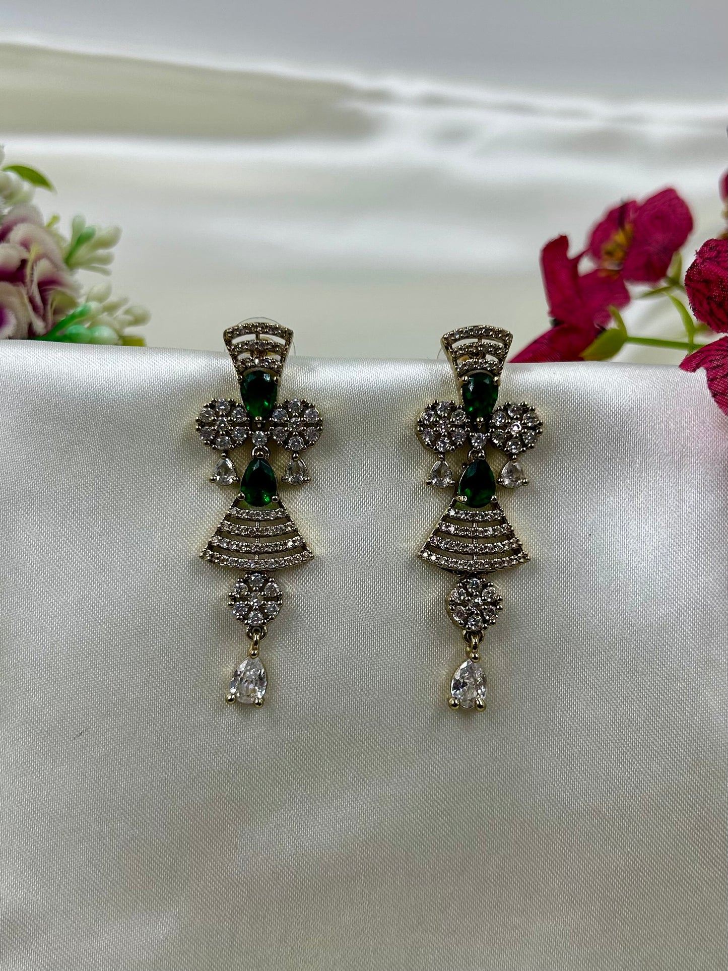 Shreya Victorian Earring