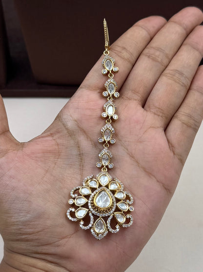 Sanskriti Moissanite Choker Necklace Set