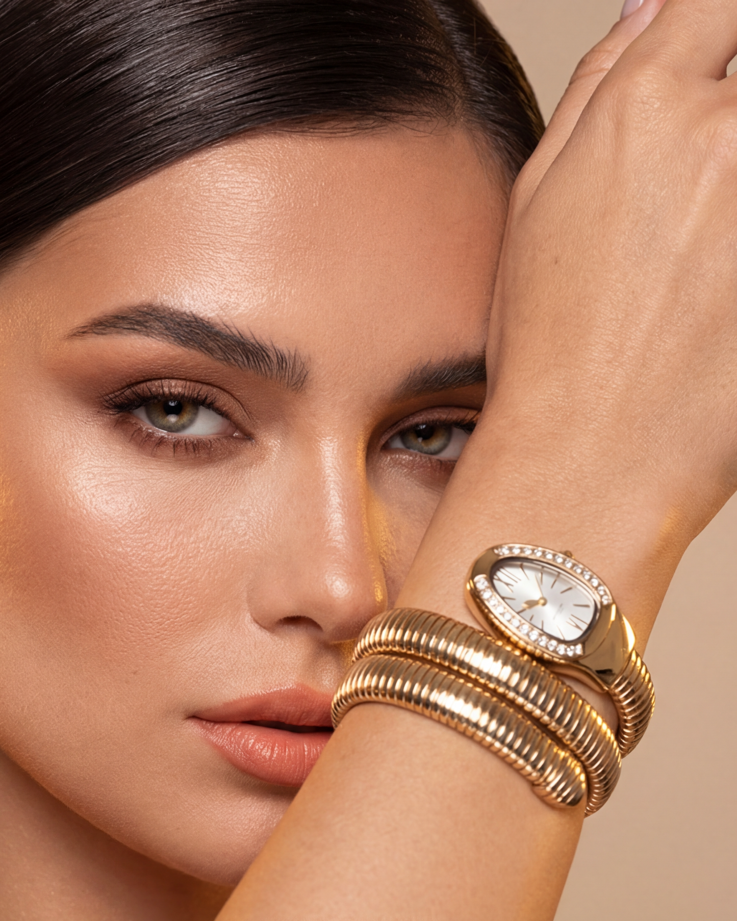 Sansi Snake White Gold Oval Analog Watch (Adjustable)