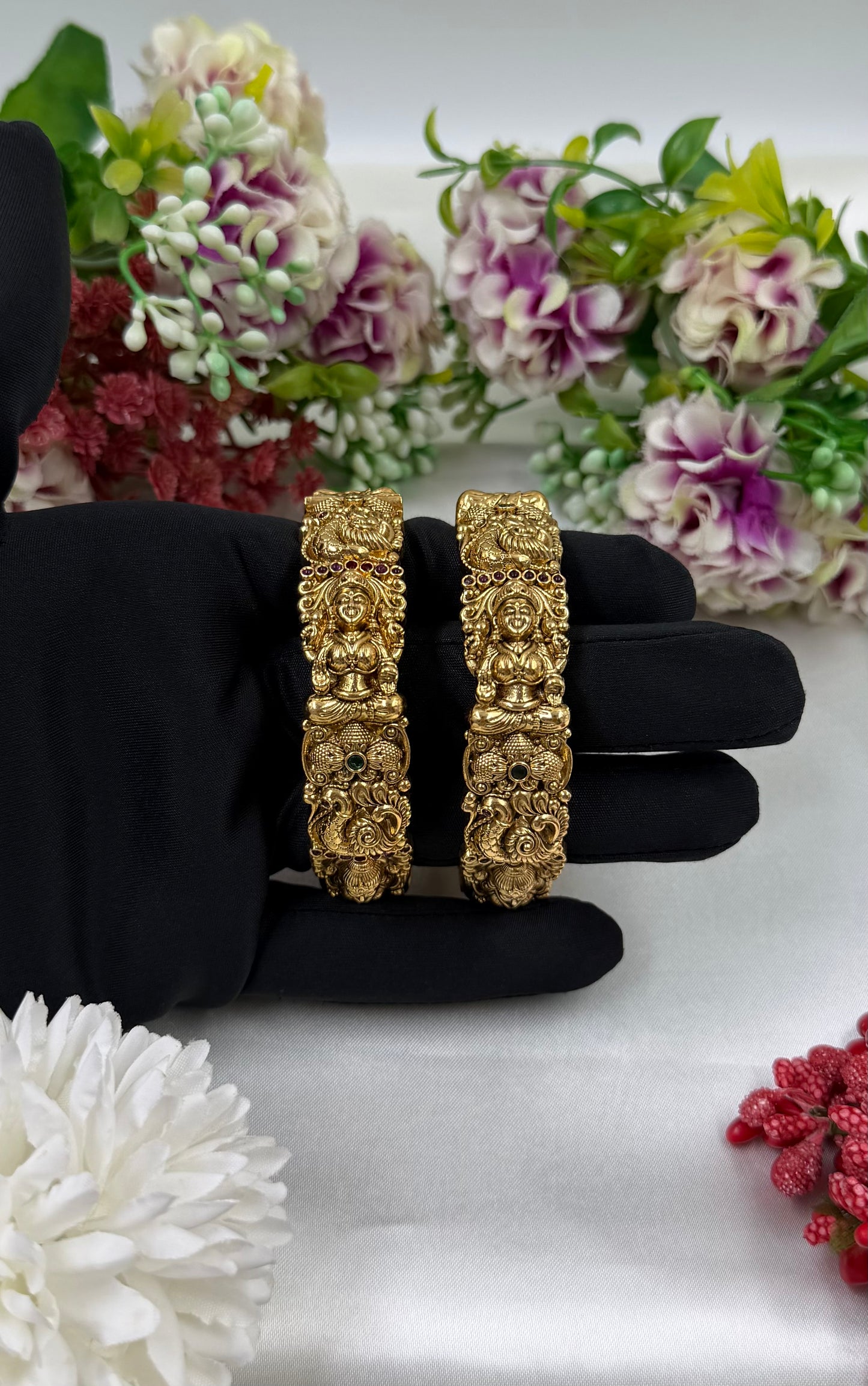 Disha South India Bangle (Openable)