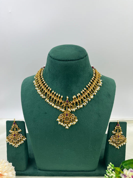 Hasli Premium Gold Necklace