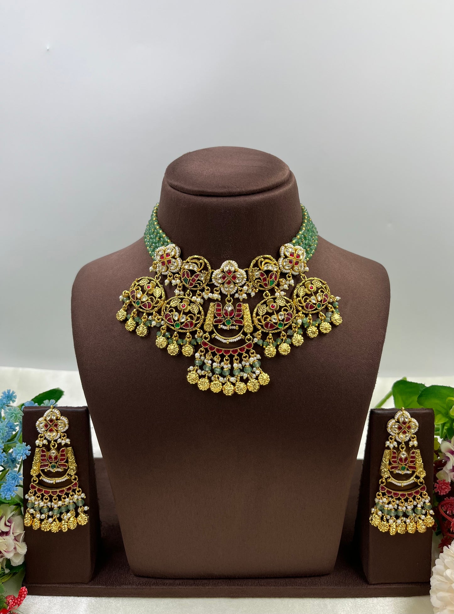 Suman Pachi Kundan Necklace