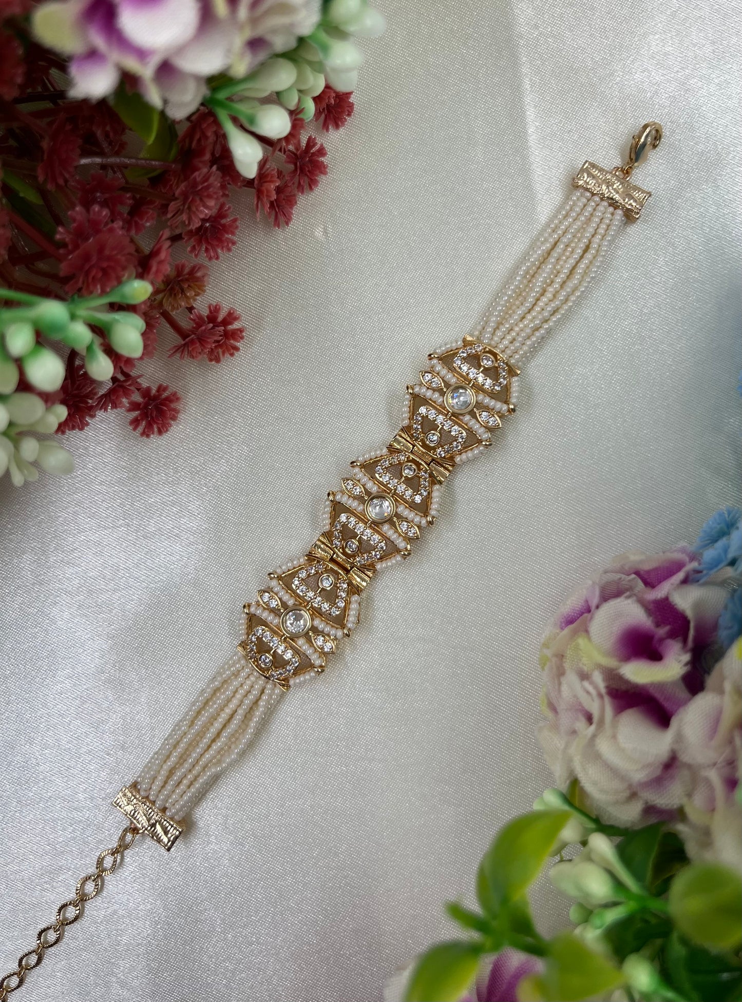 Rutvi Moissanite Moti Bracelet