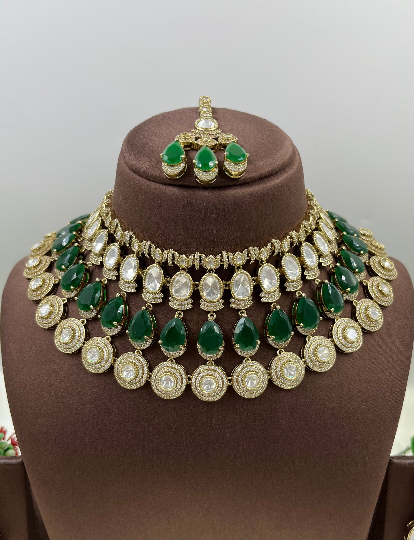 Avantika Moissanite Victorian Semi Bridal Set