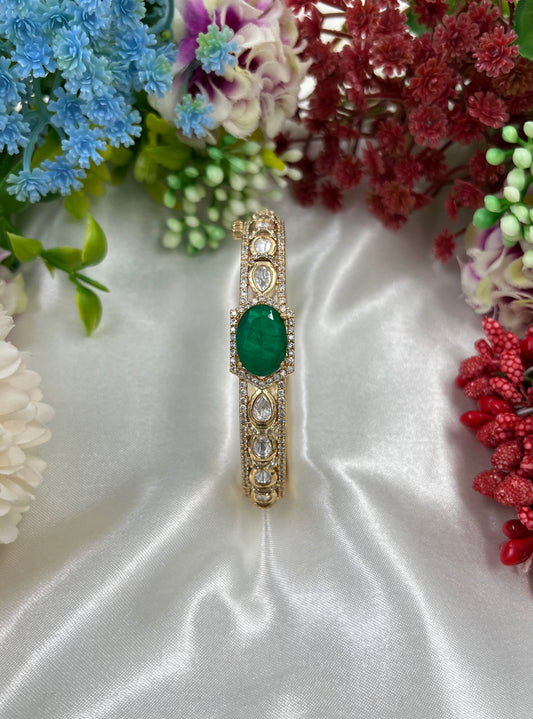 AuraVya Moissanite Kundan Bracelet (Openable)