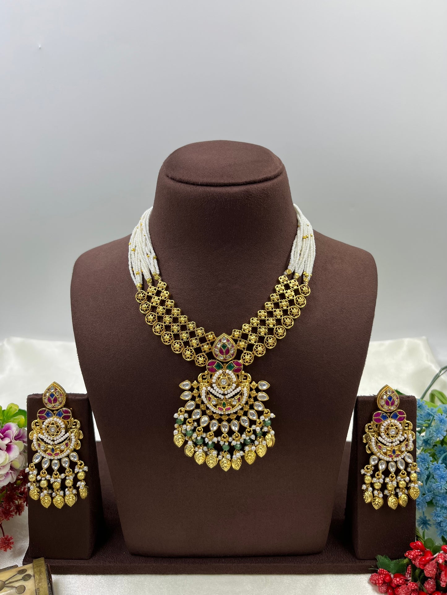 Shivani Pachi Kundan Premium Necklace