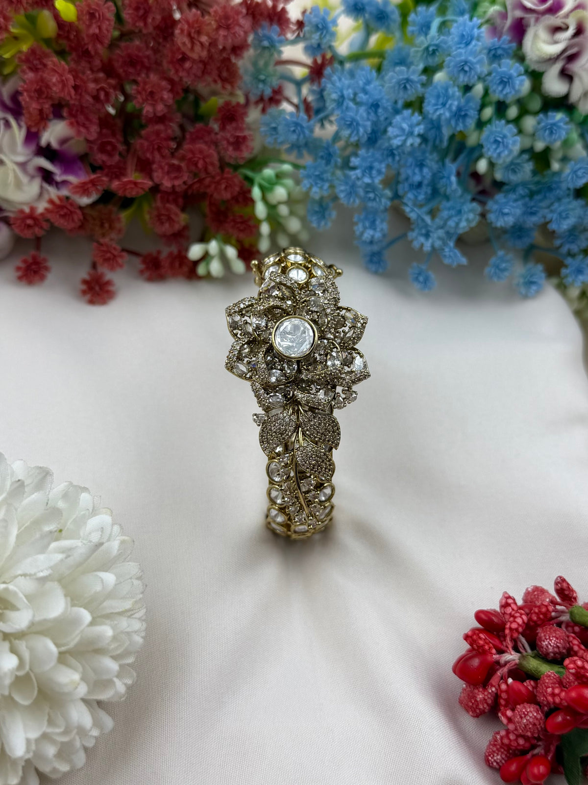Priyanka Victorian Moissanite Kada (Openable)