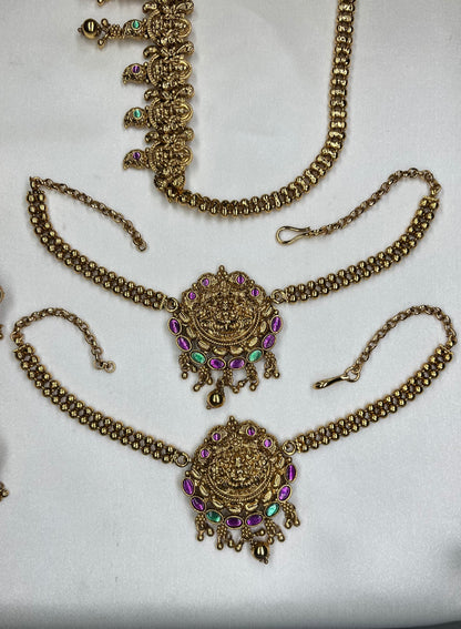 Naisha South Indian Bridal Set