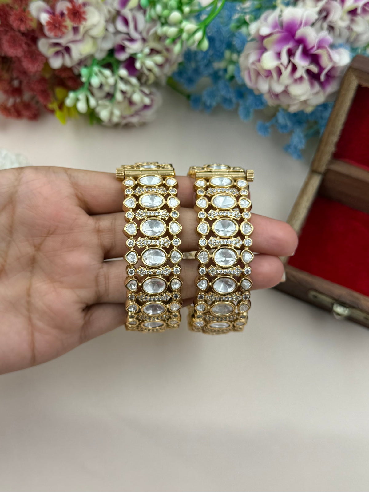 Chandni Moissanite Bangles (Openable)