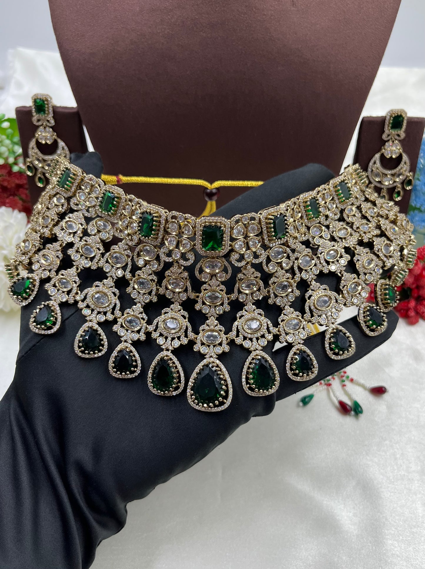 Dhara Victorian Choker Necklace