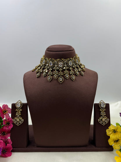 Vaishnavi Victorian Choker Necklace