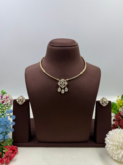 Maira Moissanite Hasli Necklace