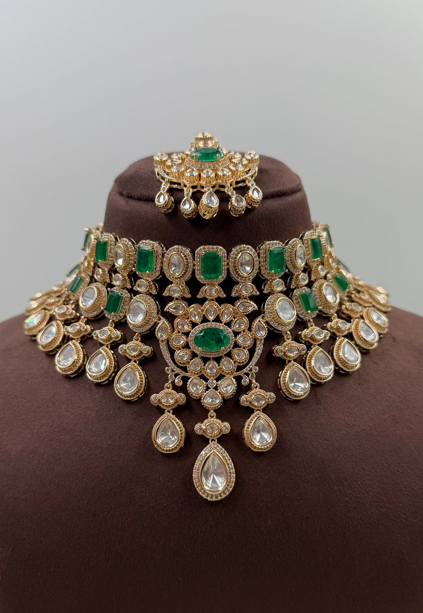 Charita Moissanite Premium Choker Necklace Set