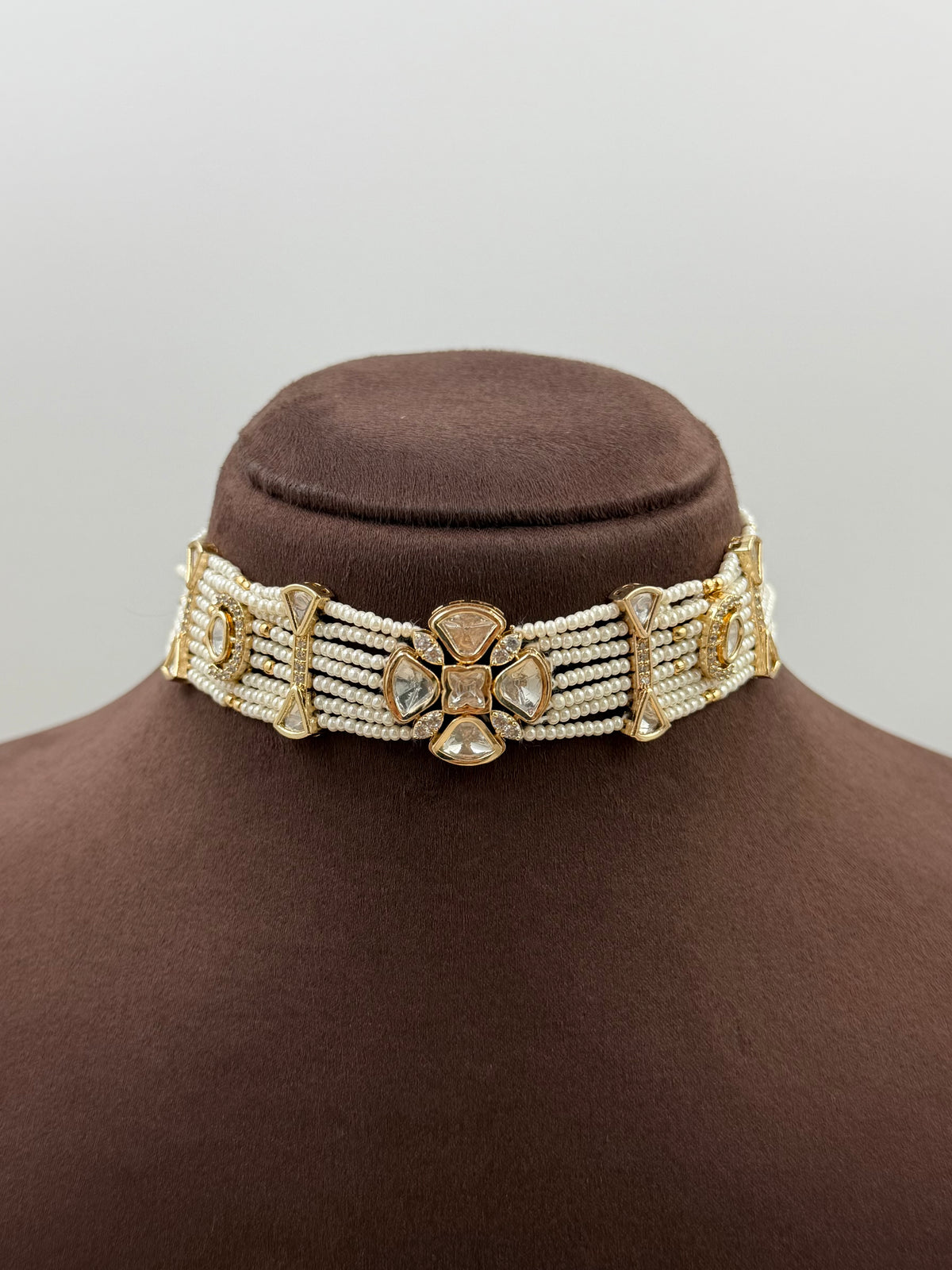 Paakhi Moissanite Choker Necklace Set
