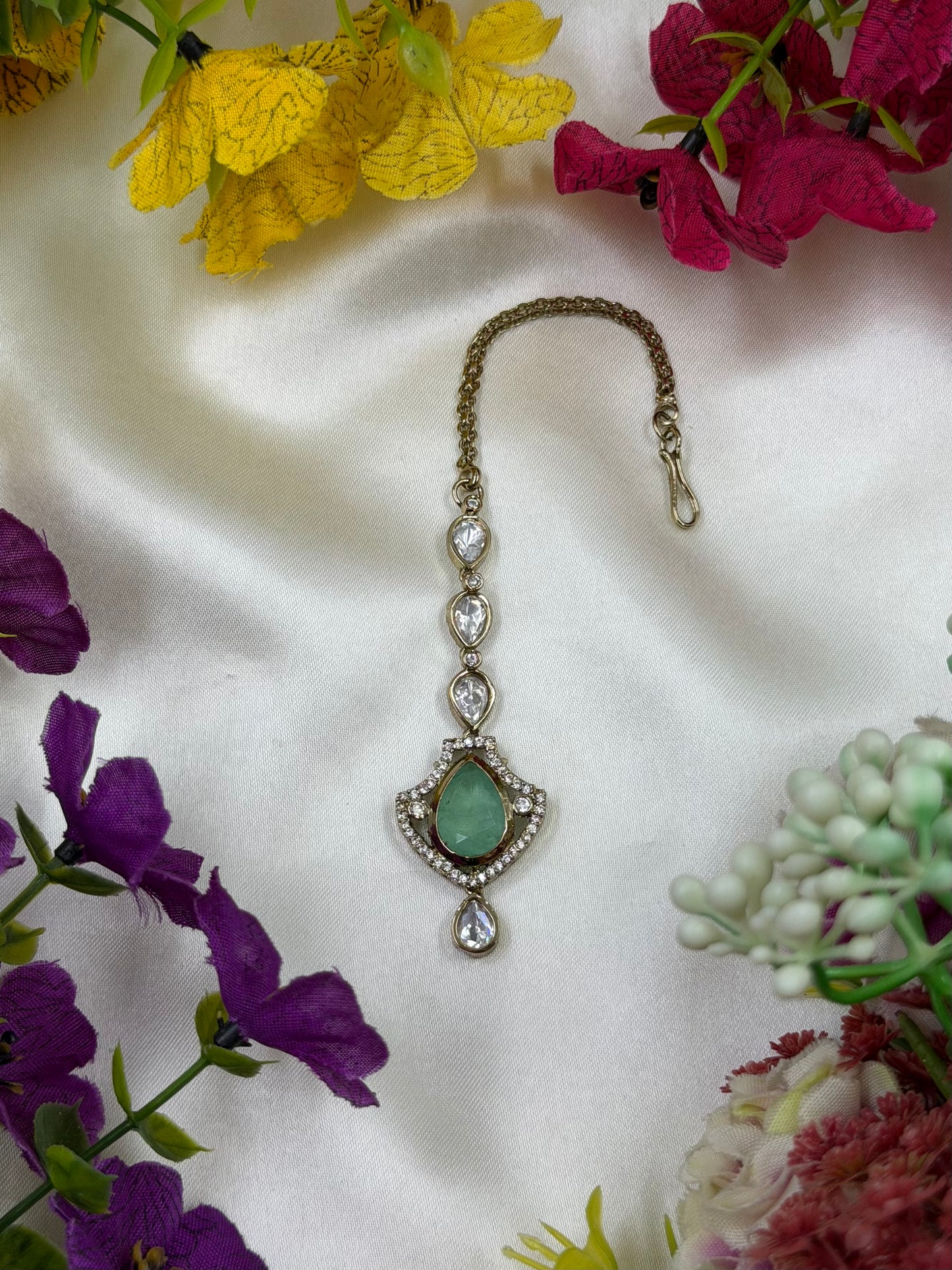 Shital Victorian Moissanite Mang Tika