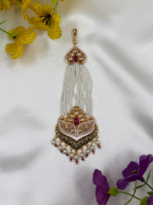 Madhavi Traditional Mang Tika