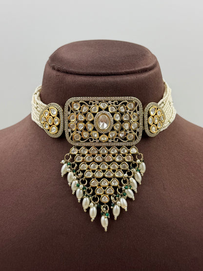 Sneha Victorian Choker Necklace Set